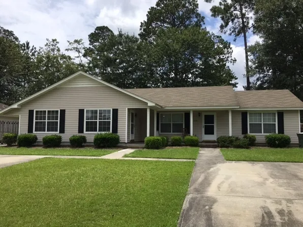 2 Bedroom 1 Bath Duplex- Close to VSU, 2314A Pineview Dr, Valdosta, GA 31602