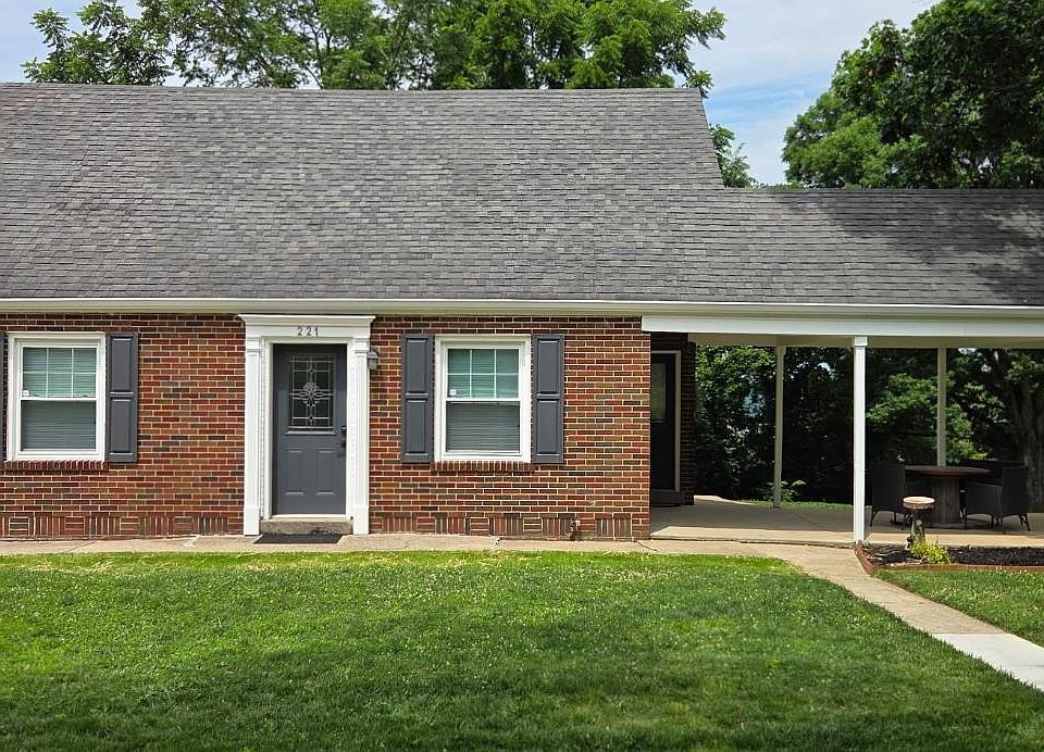 1st image of 221 Harvest Ln
