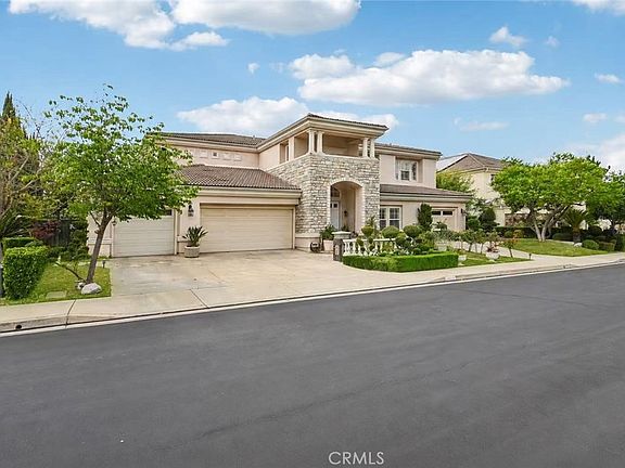 2nd image of 2233 Wind River Ln