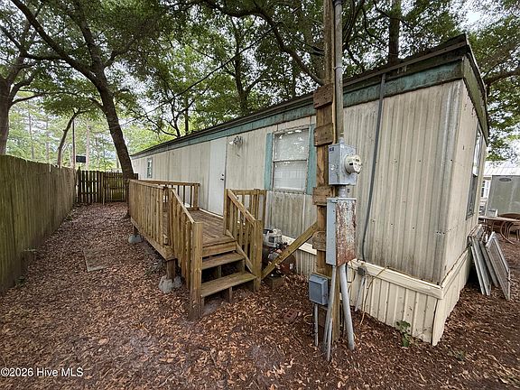 4th image of 2920 Vinton Street SW