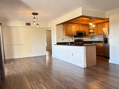 9285 SW 125th Ave #308 Photo 1