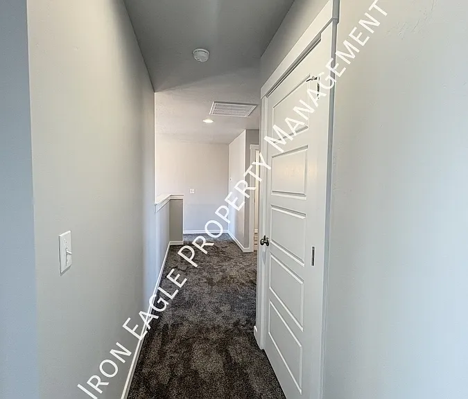 5667 S Memory Ave — Photo 24