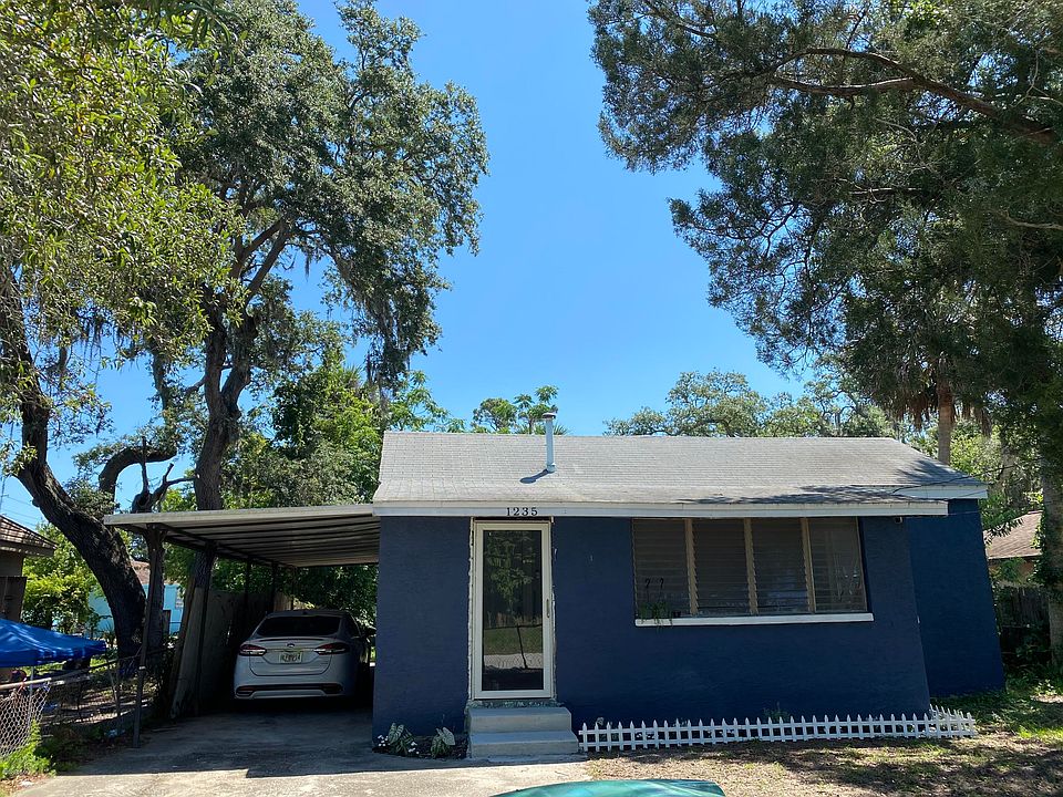 1st image of 1235 Jarecki Ave