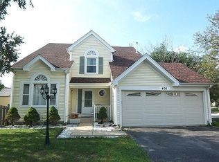 400 New York Ln, Elk Grove Village, IL 60007