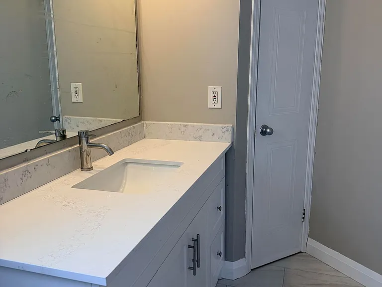 222 Fleming Dr — Photo 16