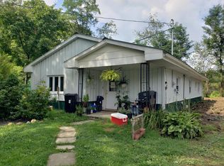 18983 Sparta St, Centerville, PA 16404