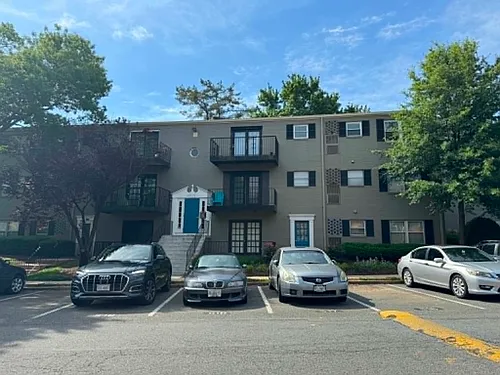 5911 Quantrell Ave #204 Photo 1