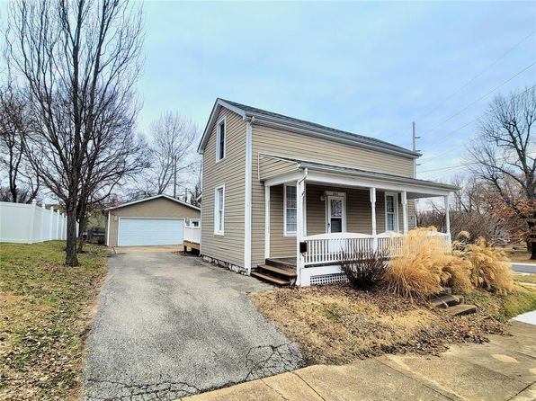 305 Macarthur St, Washington, MO 63090