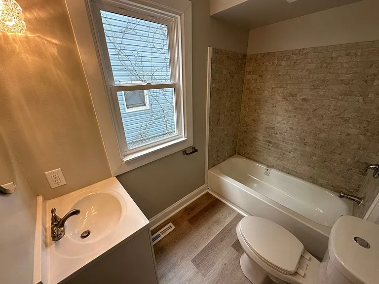 157 Sherman Ave — Photo 6