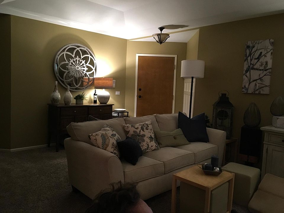 1st image of 231 University Ln #A1