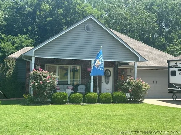 2720 Beth Ann Dr, Muskogee, OK 74403