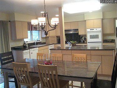 2nd image of 2630 Snowberry Ln