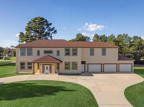 13410 Saint Florent Dr, Tomball, TX 77377