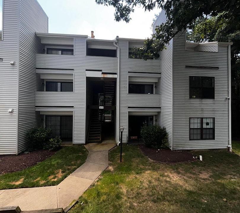 1st image of 1641 Carriage House Ter APT F
