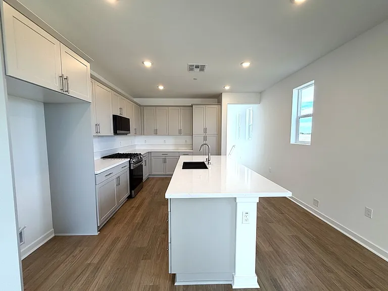 1714 River Vista Way — Photo 6