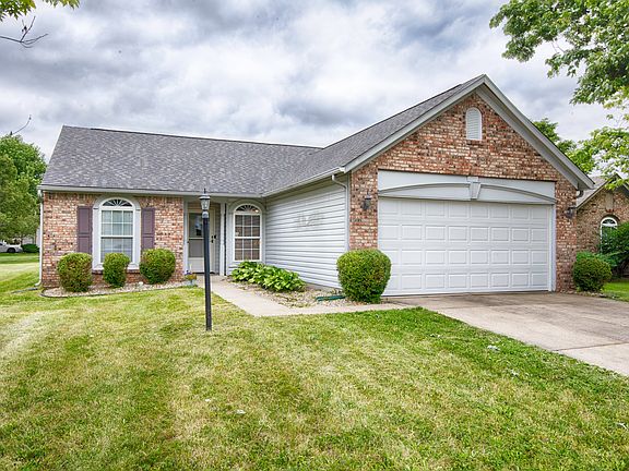 2nd image of 2211 Autumn Creek Dr