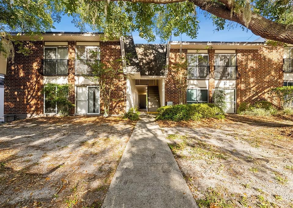 1st image of 1700 SW 16th Ct APT E27