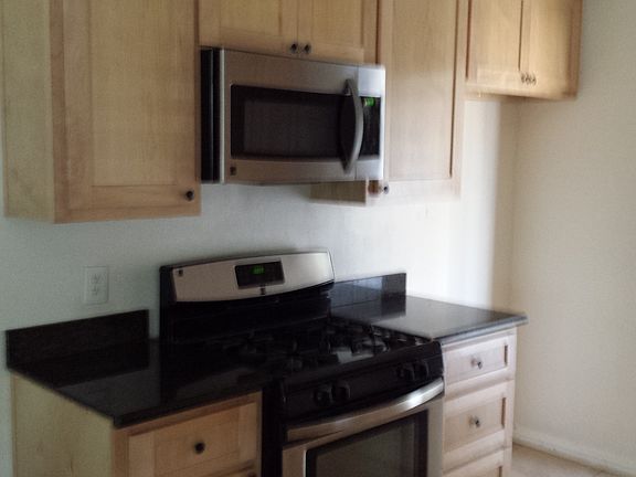 4th image of 53 N Anthony Ave