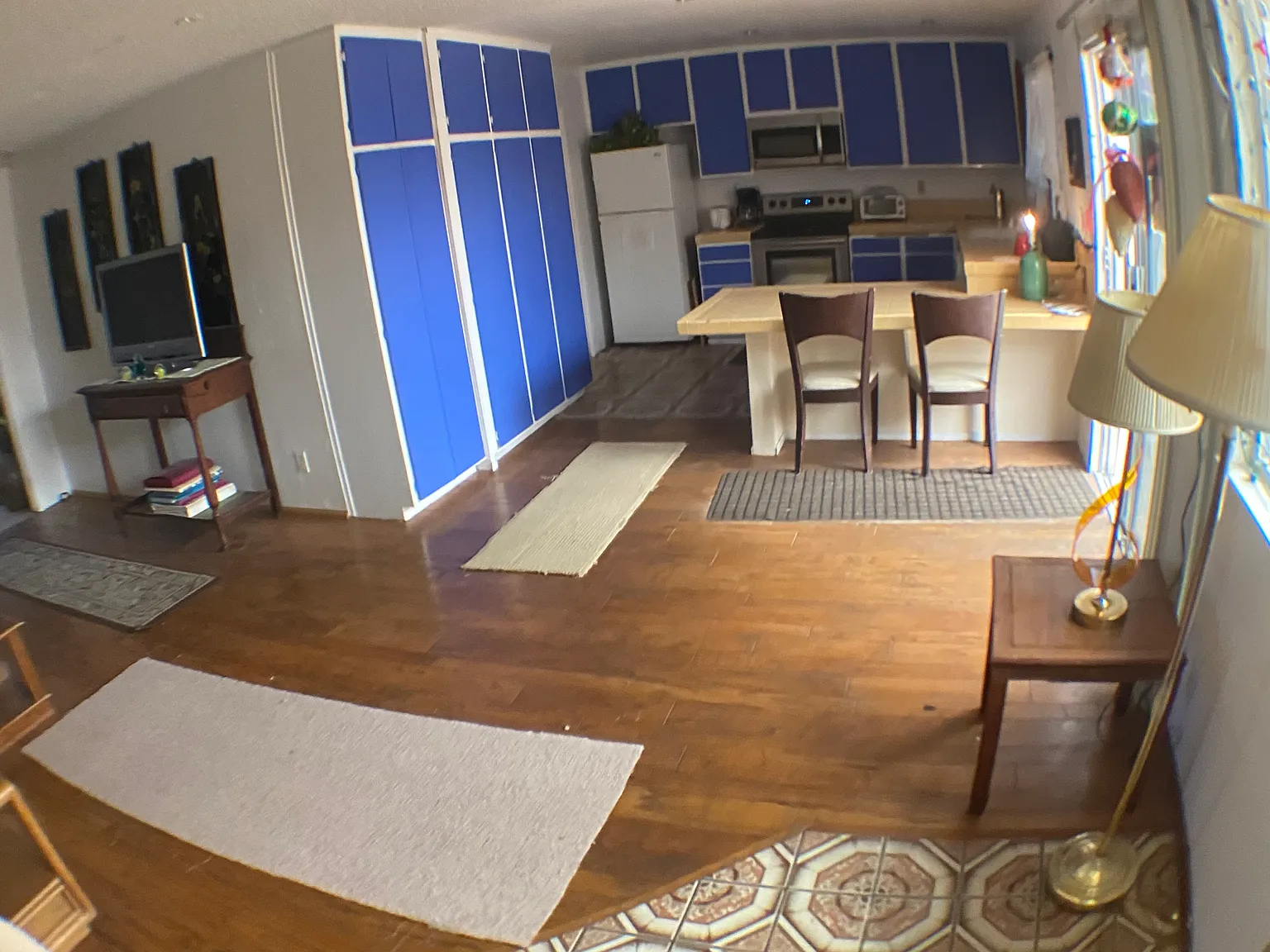 4 bed, 1708 sqft, $850 — Photo 2