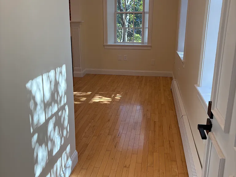 147 State St #4 — Photo 4