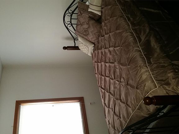 2nd image of 101 Mulberry St
