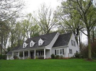 7108 Holyrood Dr, Mc Lean, VA 22101