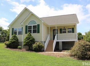 2910 Trail Dr, Efland, NC 27243