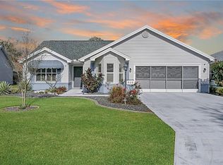 808 San Salvador Dr, The Villages, FL 32159