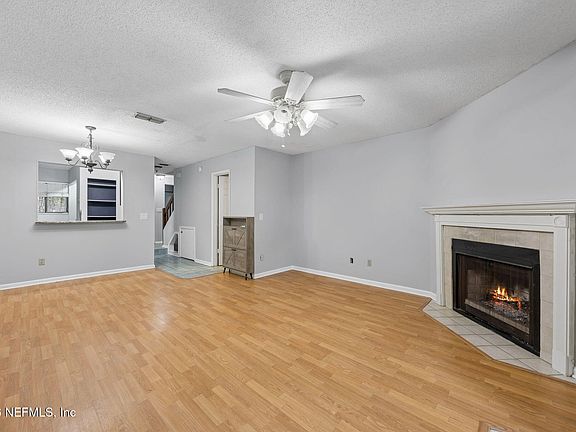 5th image of 3801 CROWN POINT Road #1183