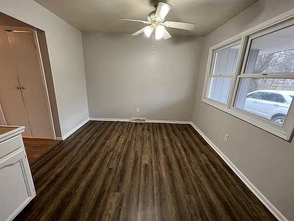4th image of 5784 Madison Ave SE