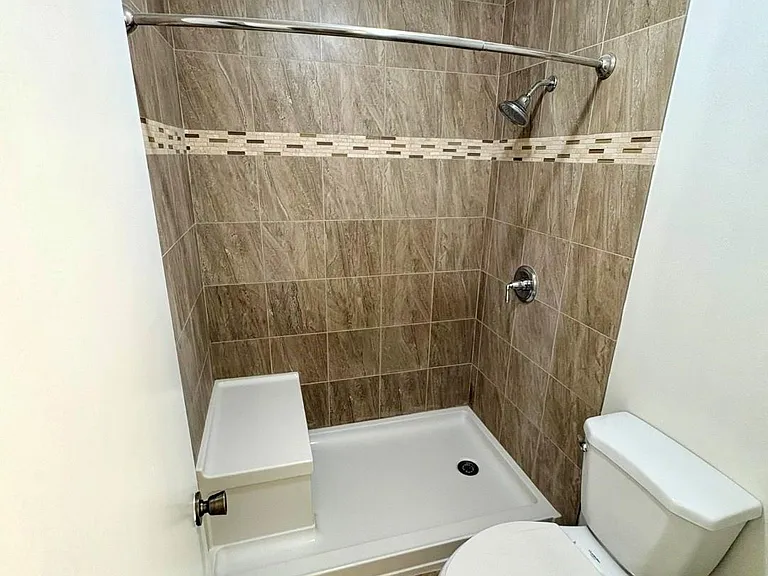24022 Spring Briar Ln — Photo 15