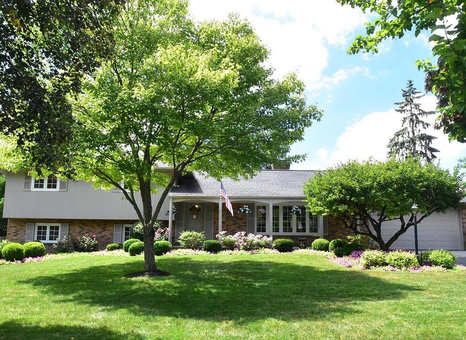 1st image of 3817 Lyon Dr