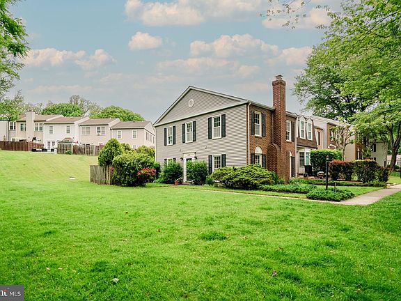 4th image of 4478 Starling Ct