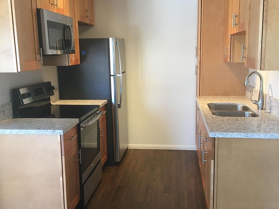 1st image of 4555 Rainier Ave APT 8