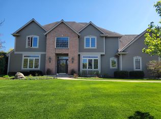 4403 W Madero Dr, Mequon, WI 53092