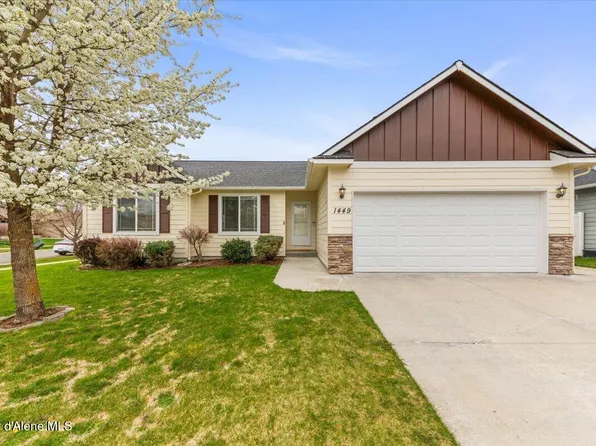 1449 N Moonstone St, Post Falls, ID 83854