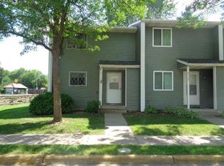 413 Robert St S, Saint Paul, MN 55107