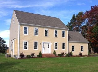 10 Varsity Pl, Bridgewater, MA 02324