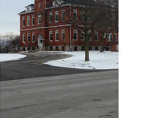 145 S 4th St, Lewiston, NY 14092
