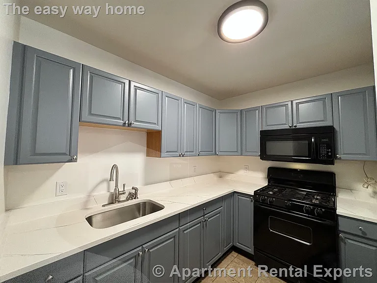 1 Franklin St #202 — Photo 1