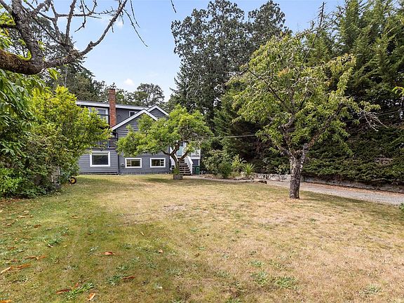 3rd image of 4054 Grange Rd