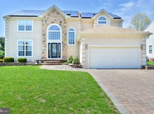 4 Williamsburg Way, Woolwich Township, NJ 08085