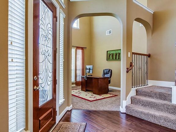 4th image of 25739 Oakwood Knoll Dr
