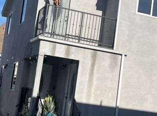 223 E 30th St, Los Angeles, CA 90011