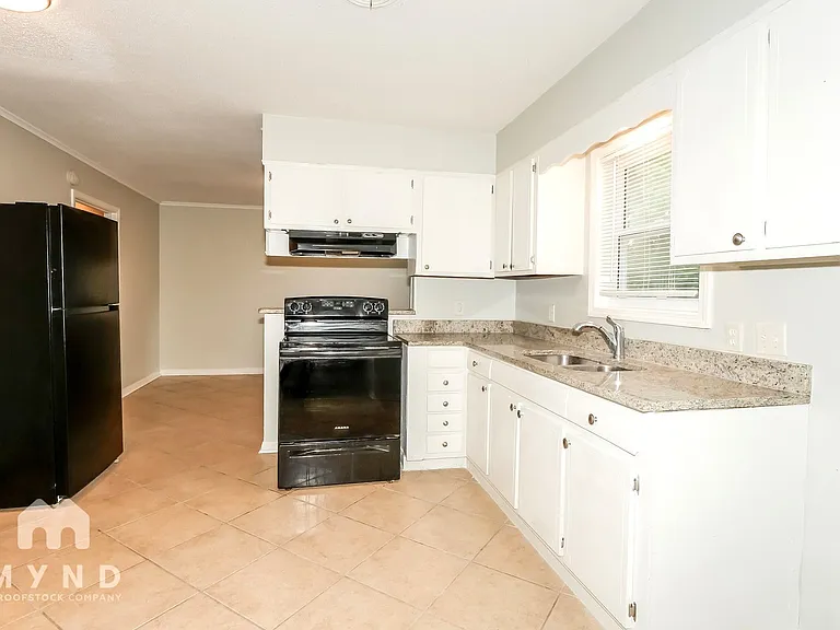 8206 Whitehead Dr — Photo 10