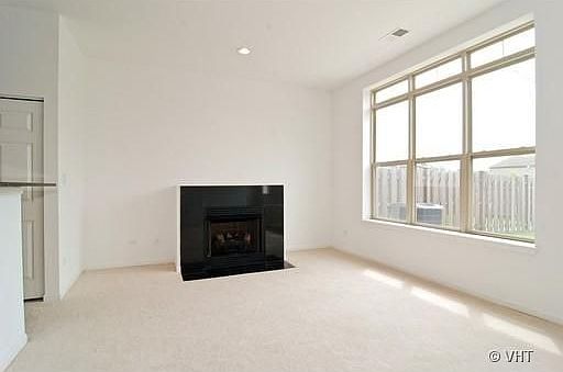 5th image of 719 E 38th St #104