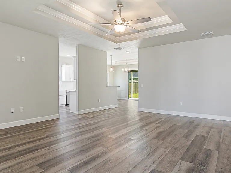1689 SW 71st Cir — Photo 8