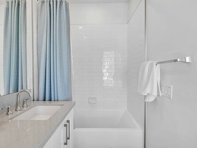 769 Doheny Way — Photo 33
