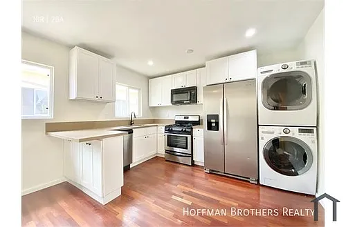 2051 S Corning St #5 Photo 1
