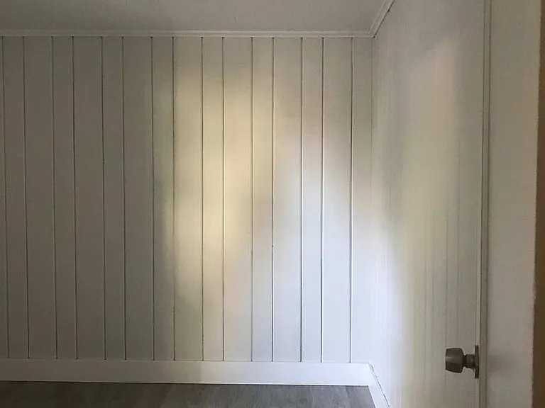 115 N Jackson St — Photo 5